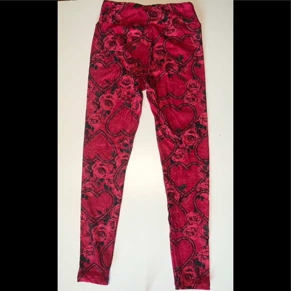 Lularoe LLR Valentine Roses Hearts one size OS - Picture 2 of 6
